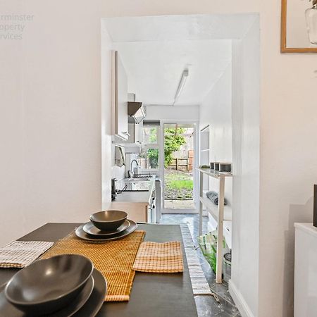 Cosy Tottenham Apartment Sleeps 4 London Exteriör bild